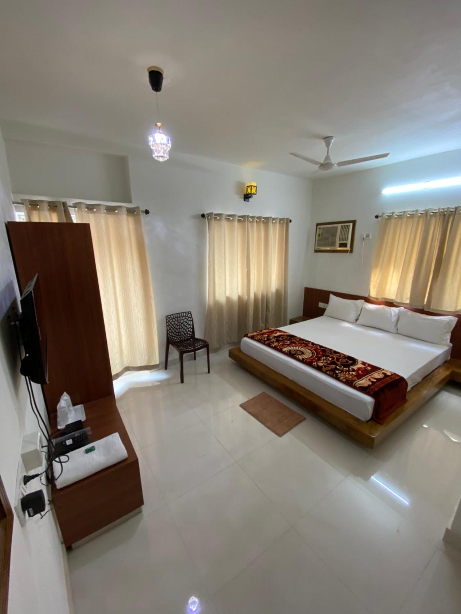 Lake Land Guest House Kolkata Bagian luar foto