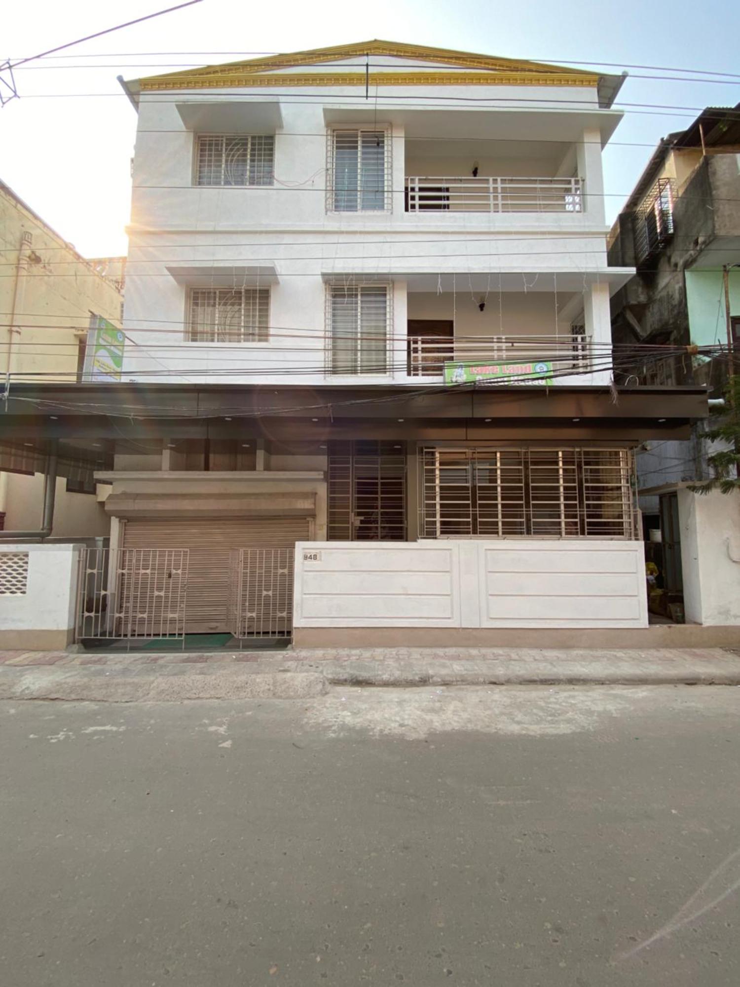 Lake Land Guest House Kolkata Bagian luar foto