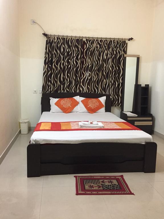 Lake Land Guest House Kolkata Bagian luar foto
